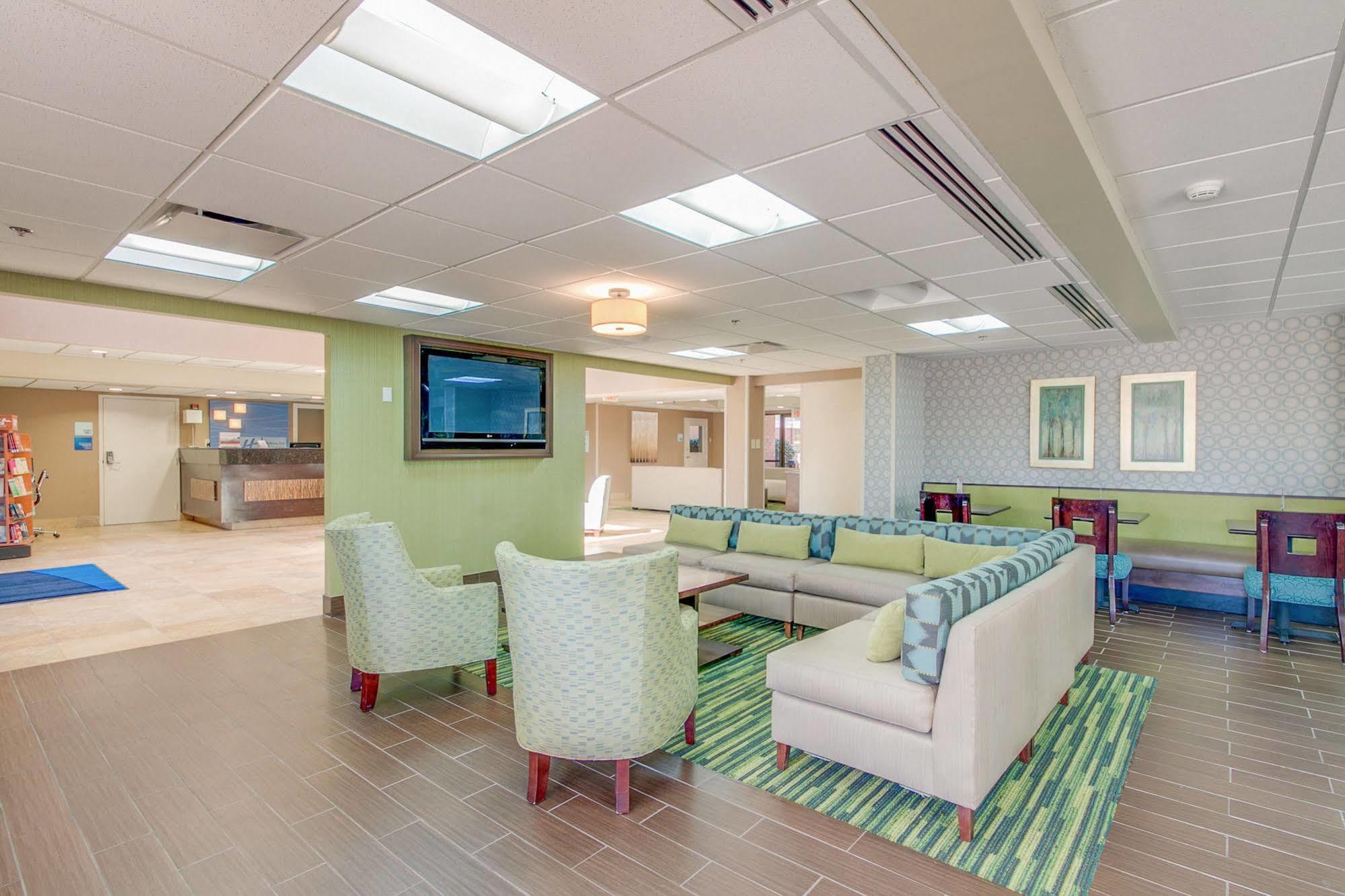 Holiday Inn Express Hotel & Suites Midlothian Turnpike By Ihg North Chesterfield Exterior foto